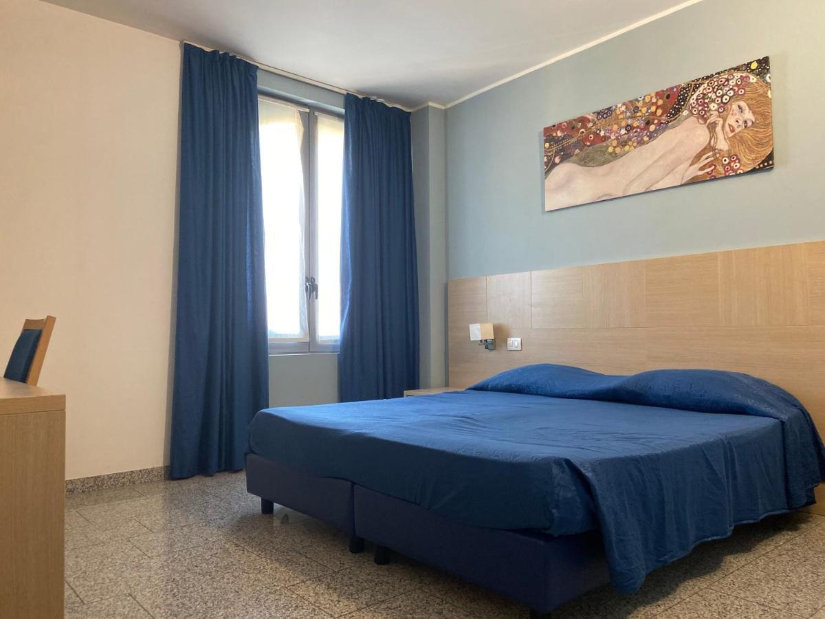 Hotel Santa Giulia Castenedolo ภายนอก รูปภาพ